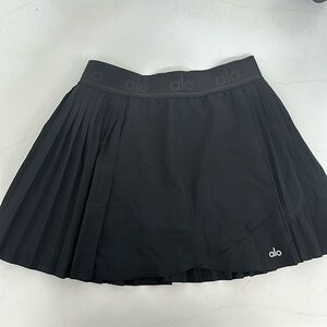 Alo pleated skort